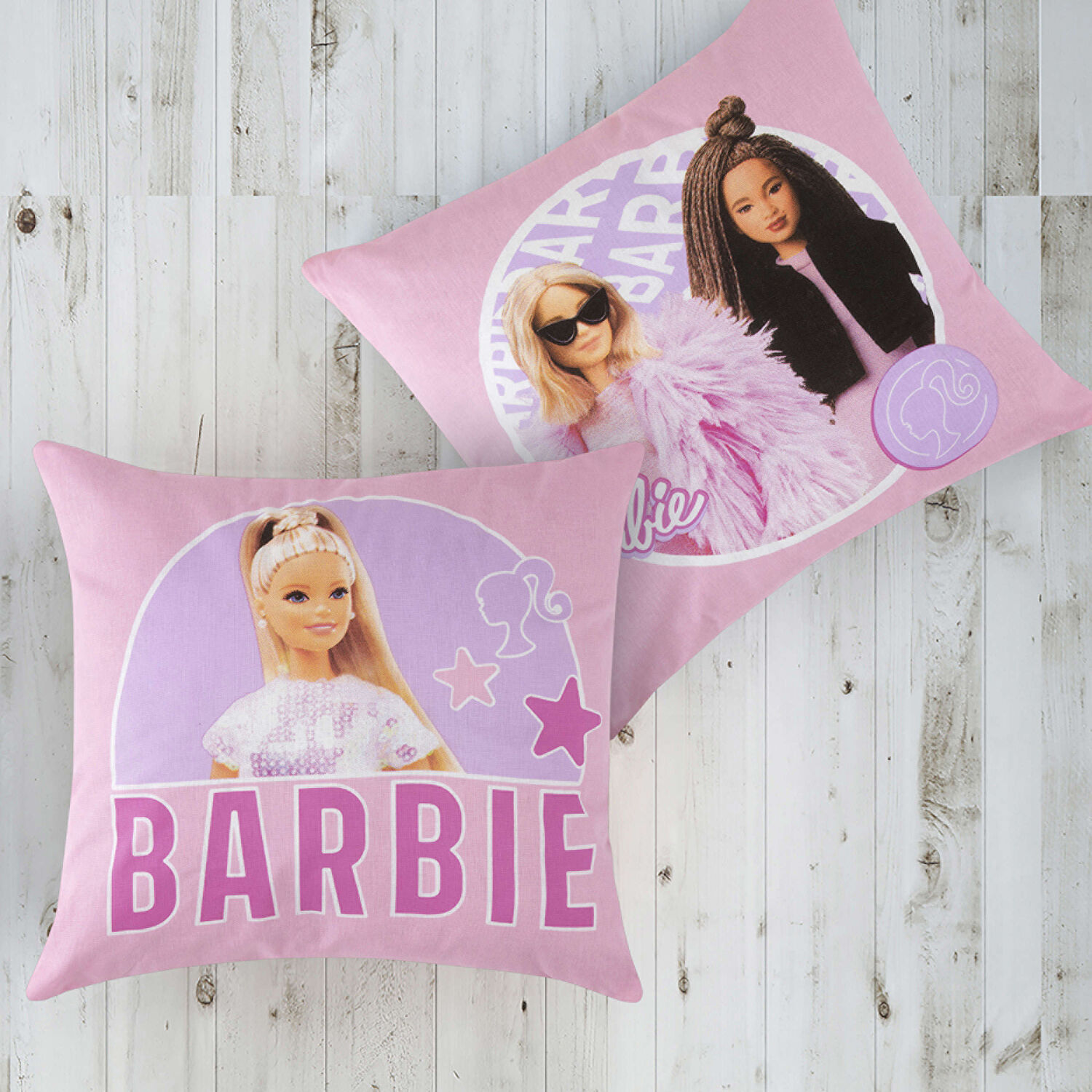 Lisanslı Barbie Girl Power Pamuk 40x40 Kırlent