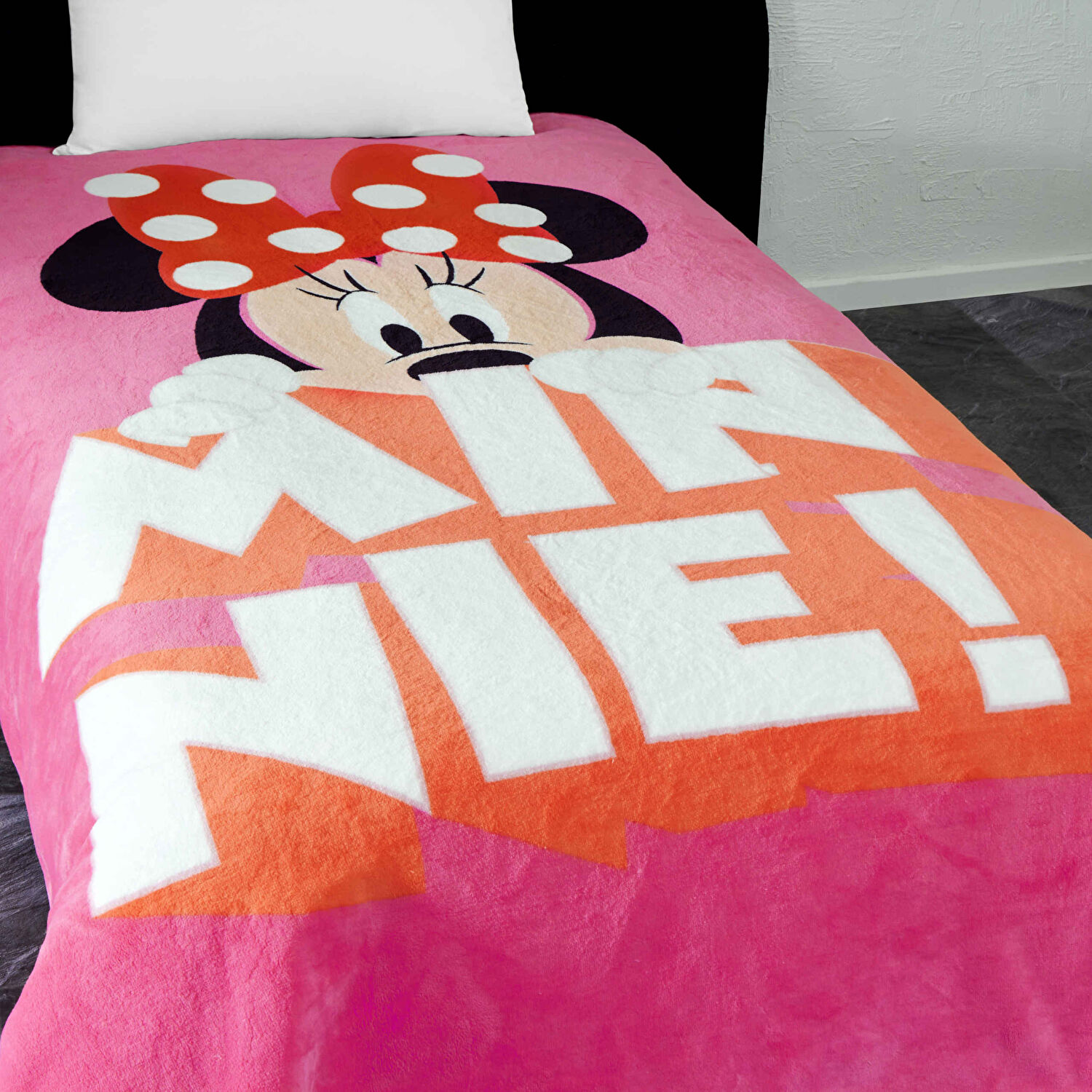 Lisanslı Disney Mickey Mouse Classic Tek Kişilik Battaniye