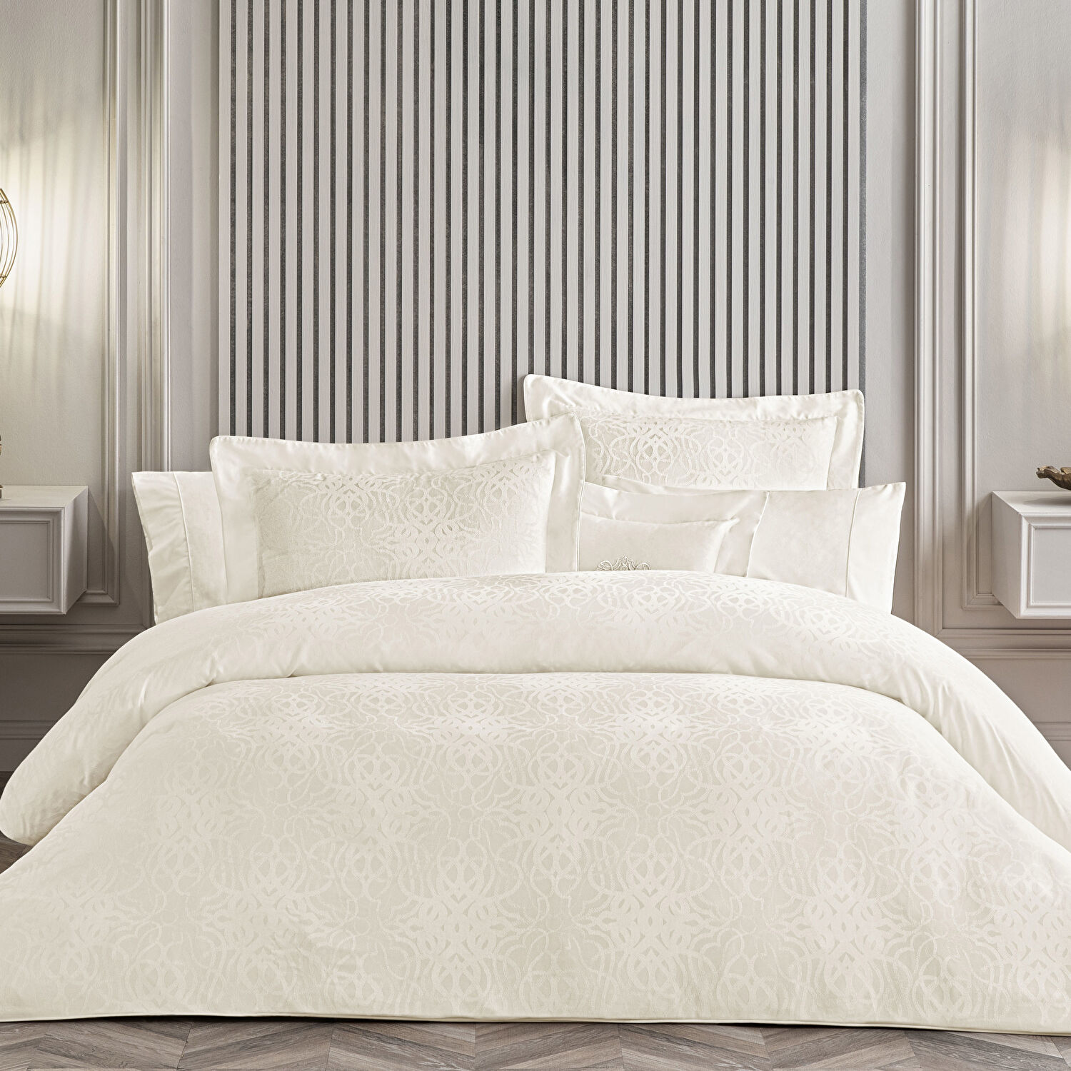 Valeron Valois Jakar Çift Kişilik Nevresim Takımı Ekru