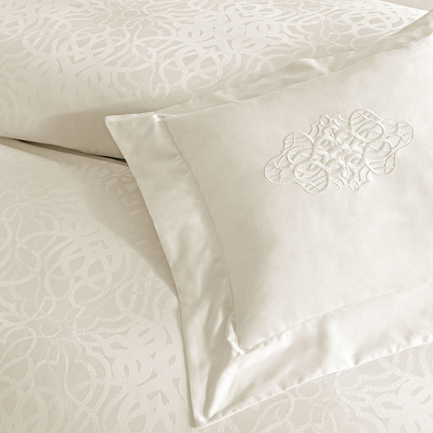 Valeron Valois Jakar Çift Kişilik Nevresim Takımı Ekru