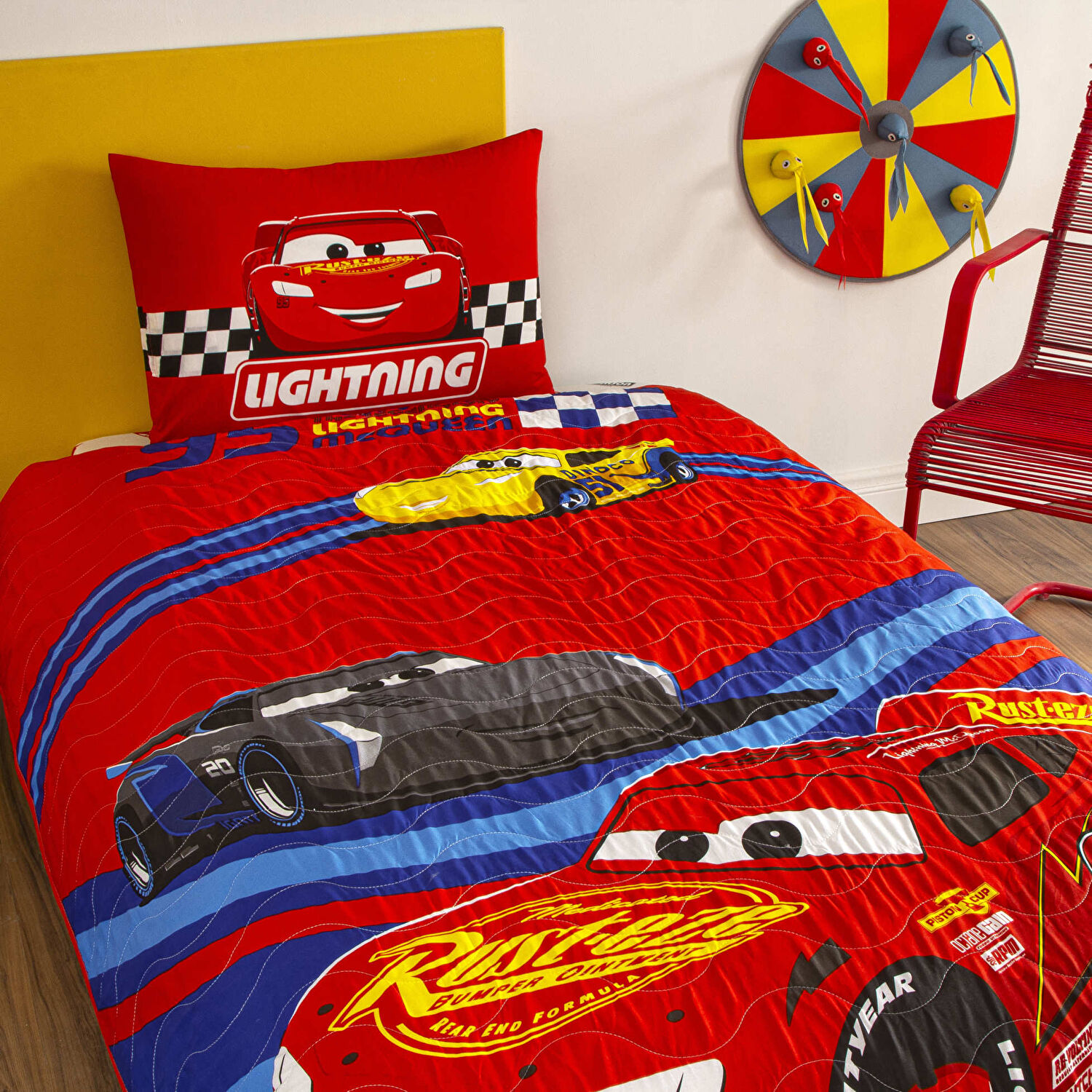 Taç Lisanslı Disney Cars Race Track Tek Kişilik Pamuk Complete Set