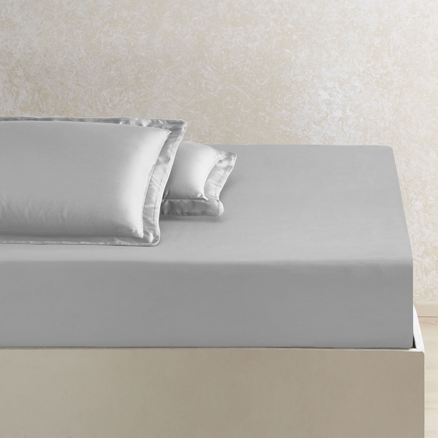 Linens X TENCEL™ Lyocell Çift Kişilik Lastikli Çarşaf Gri