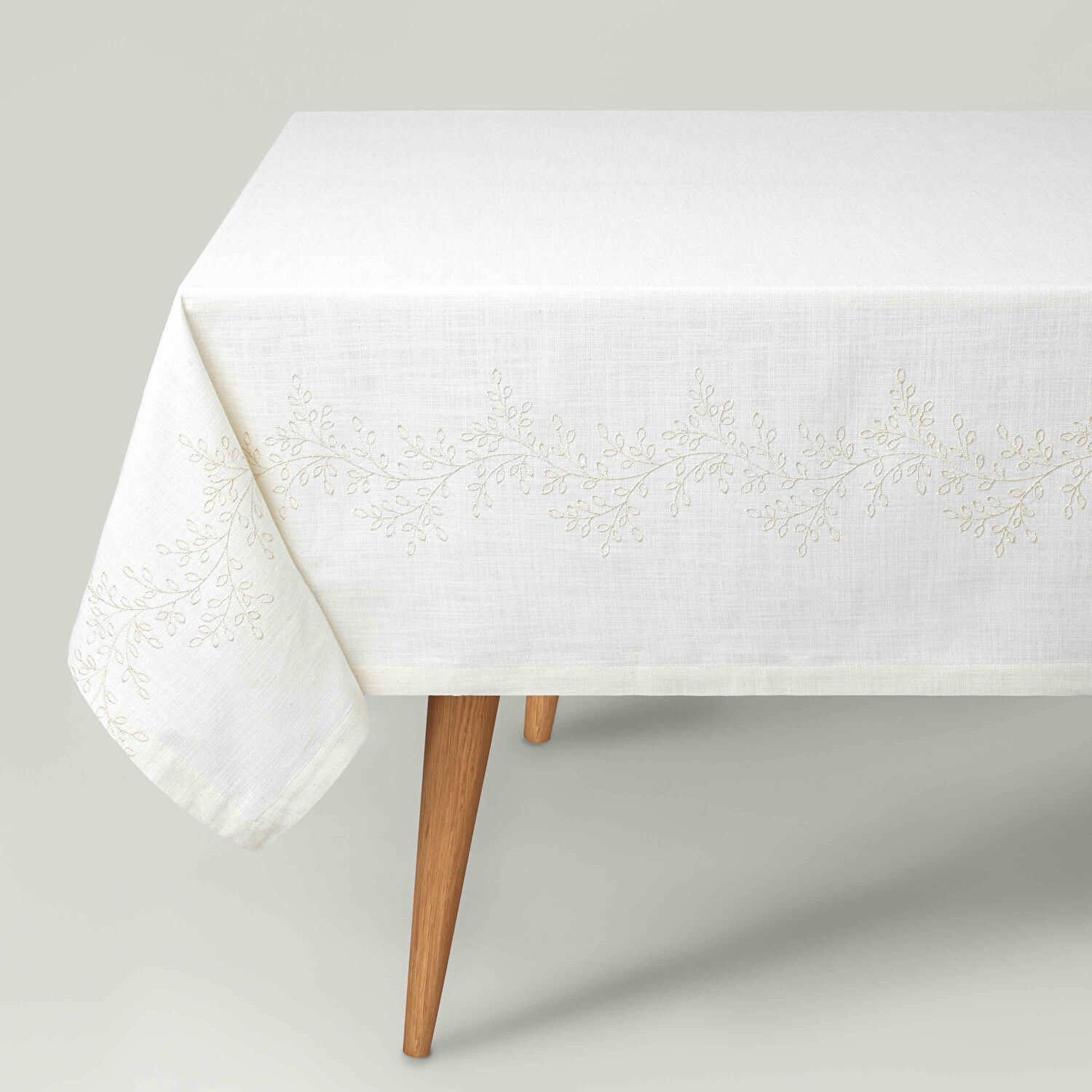 Linens Magnolia 150x300 cm Masa Örtüsü Naturel Gold