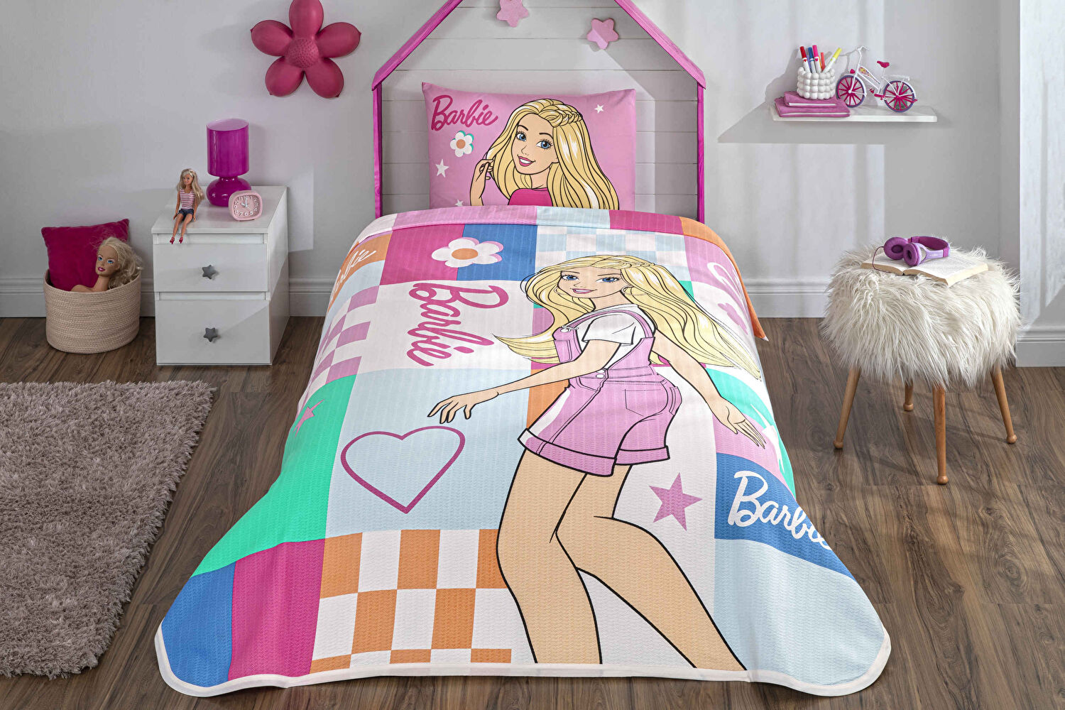 Taç Lisanslı Barbie Colourful Pamuk Tek Kişilik Pike Takımı