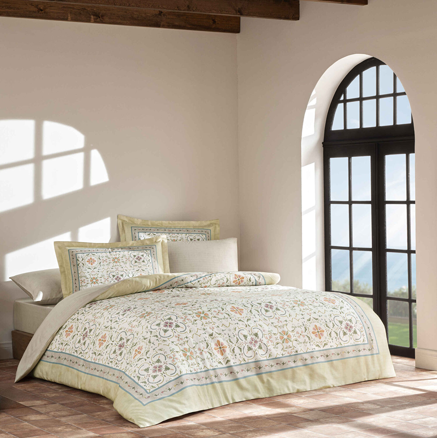 Linens Solara Pamuk Saten King Nevresim Takımı Sarı