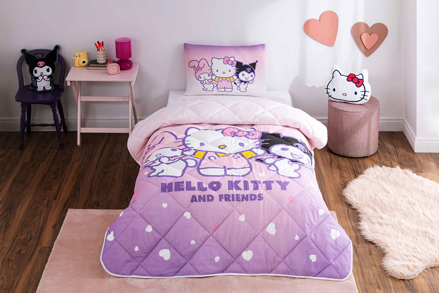 Taç Lisanslı Hello Kitty & Friends Tek Kişilik Pamuk Yorgan Seti