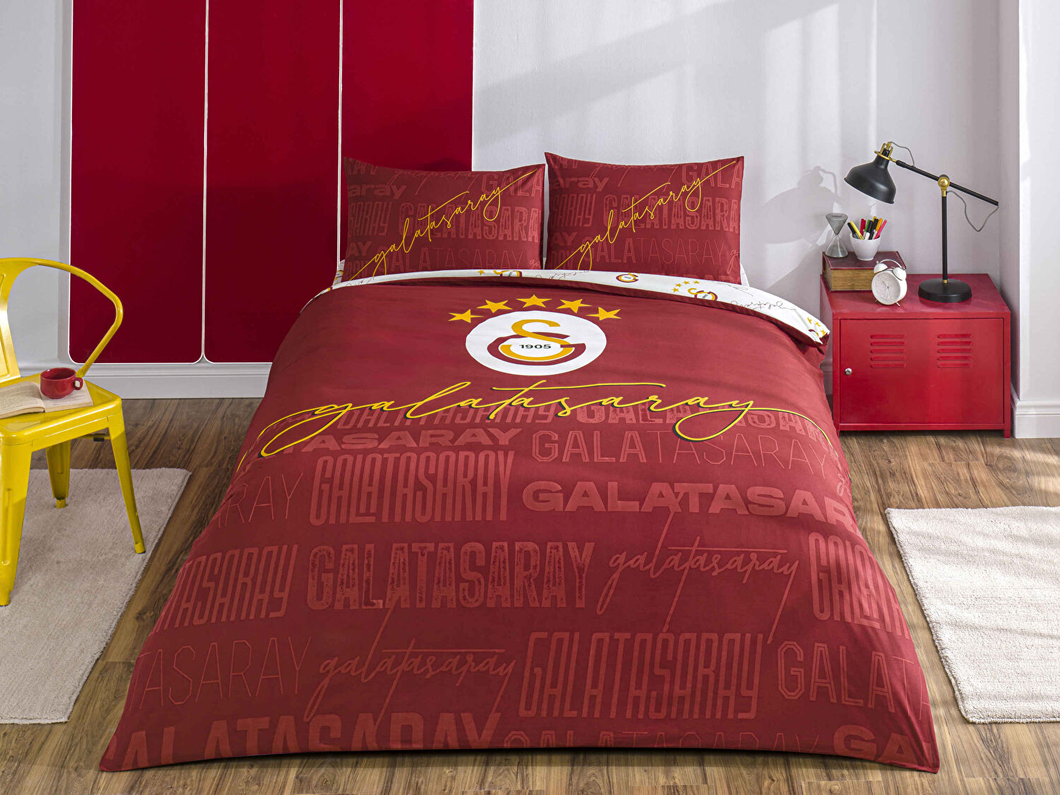 Taç Lisanslı Galatasaray Arma Pamuk Çift Kişilik Nevresim Takımı