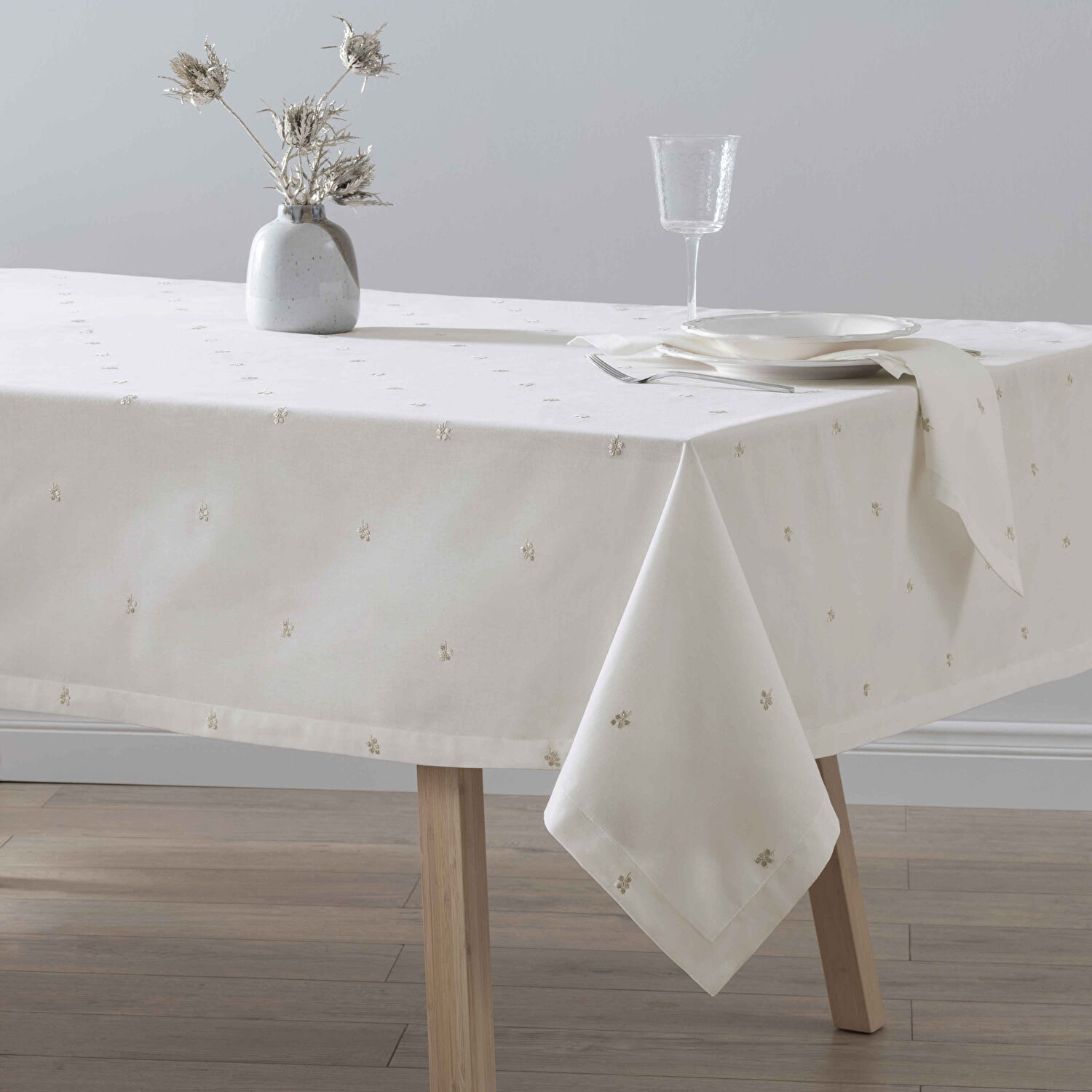 Linens Foglia 150x300 cm Masa Örtüsü Ekru-Gold