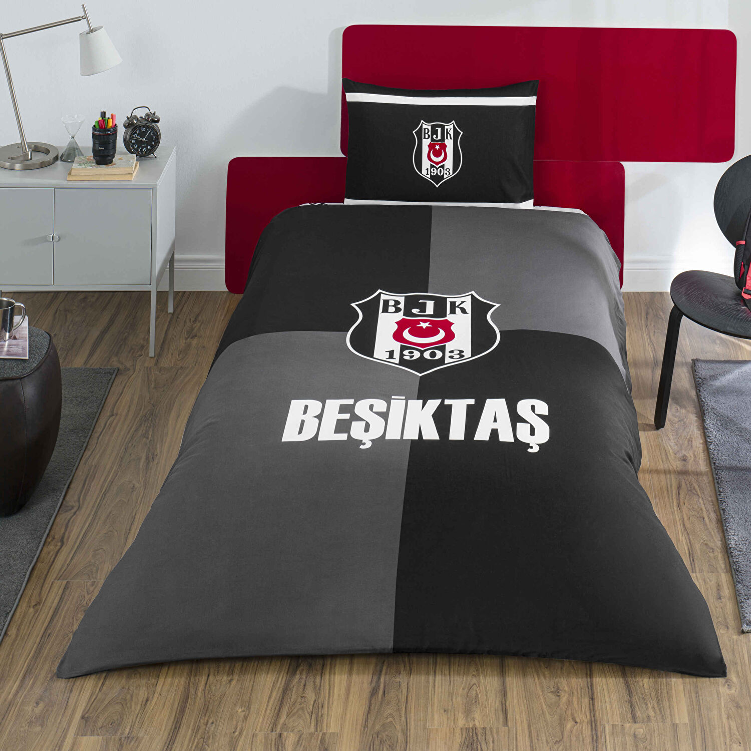 Taç Lisanslı Beşiktaş Efsane Pamuk Tek Kişilik Nevresim Takımı