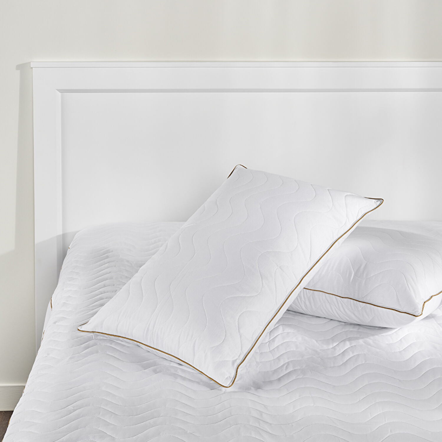 Linens Fluffy Pamuk Kapitone Standart Yastık Alezi