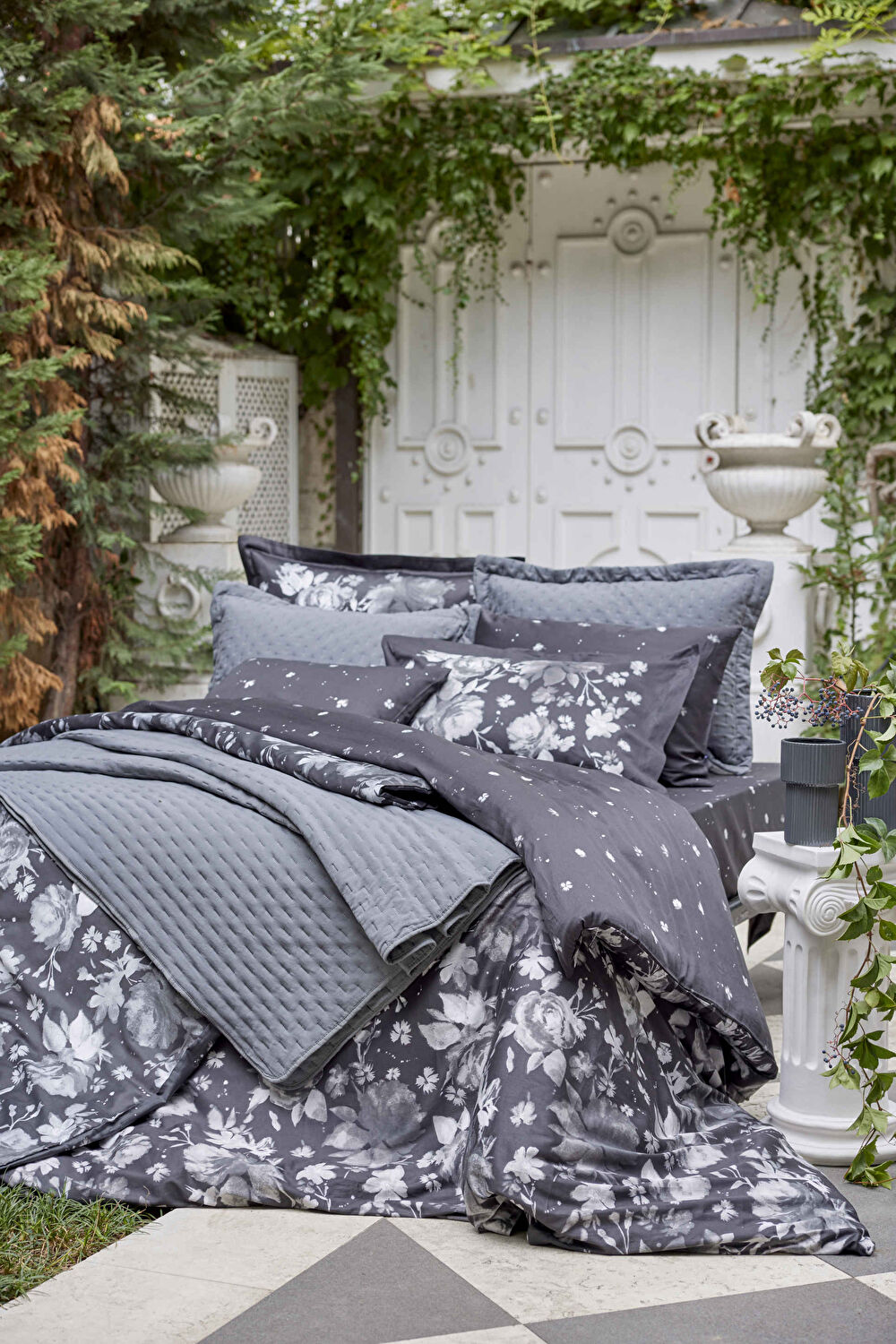 Linens Gardenia Çift Kişilik Yatak Örtüsü Seti Antrasit