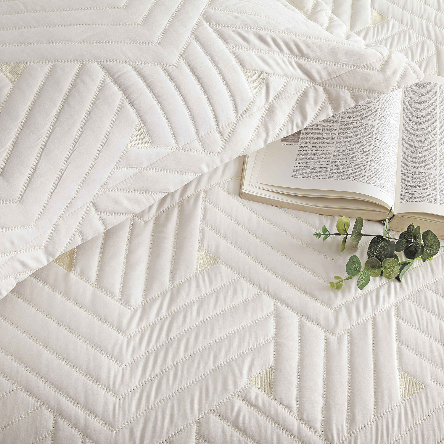 Linens Vita Çift Kişilik Yatak Örtüsü Seti Beyaz