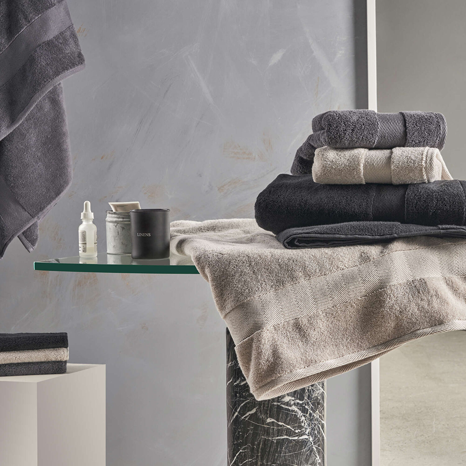 Linens Premium Pamuk 30x45 cm El Havlusu Siyah