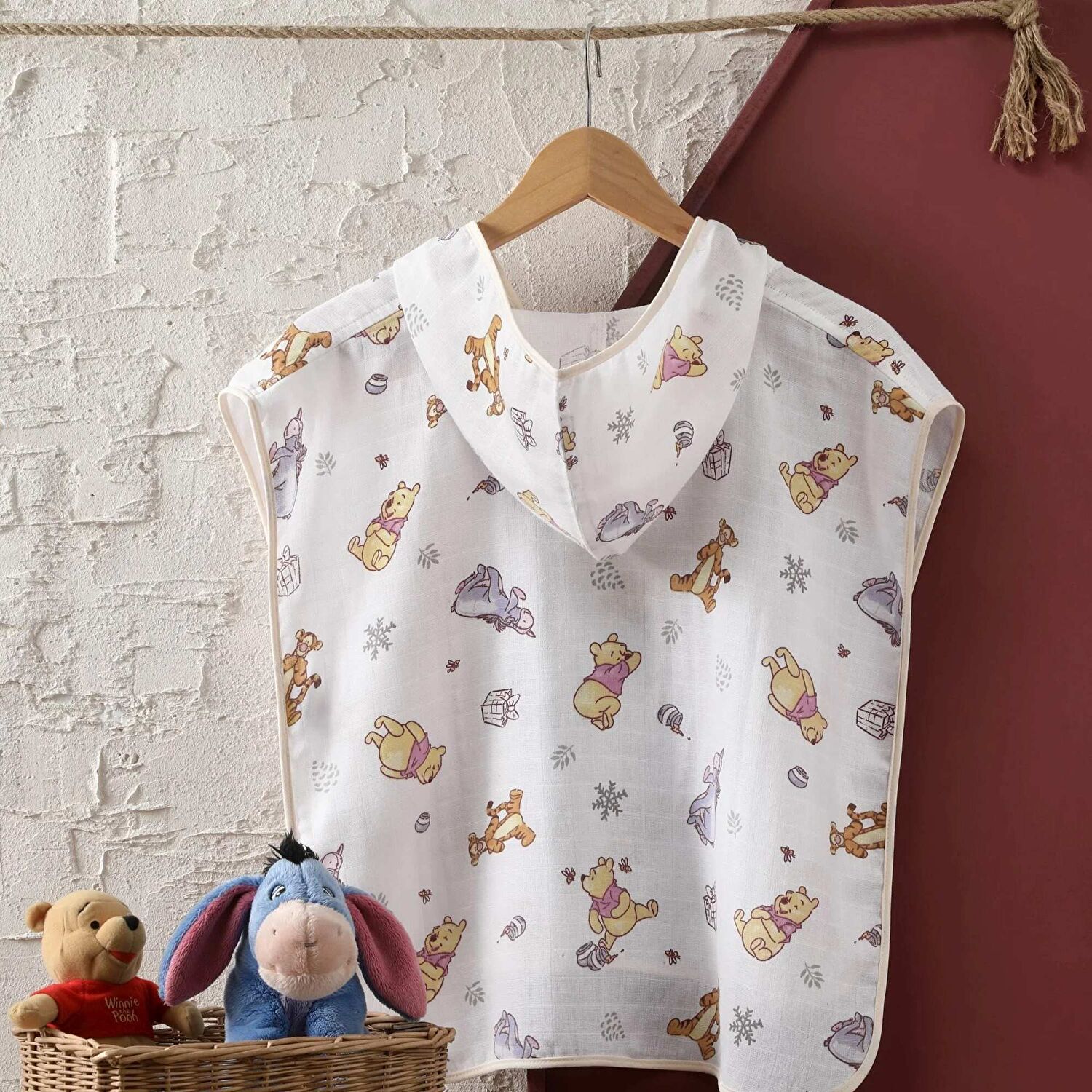 Lisanslı Disney Winnie Pamuk 60x120 cm Müslin Panço