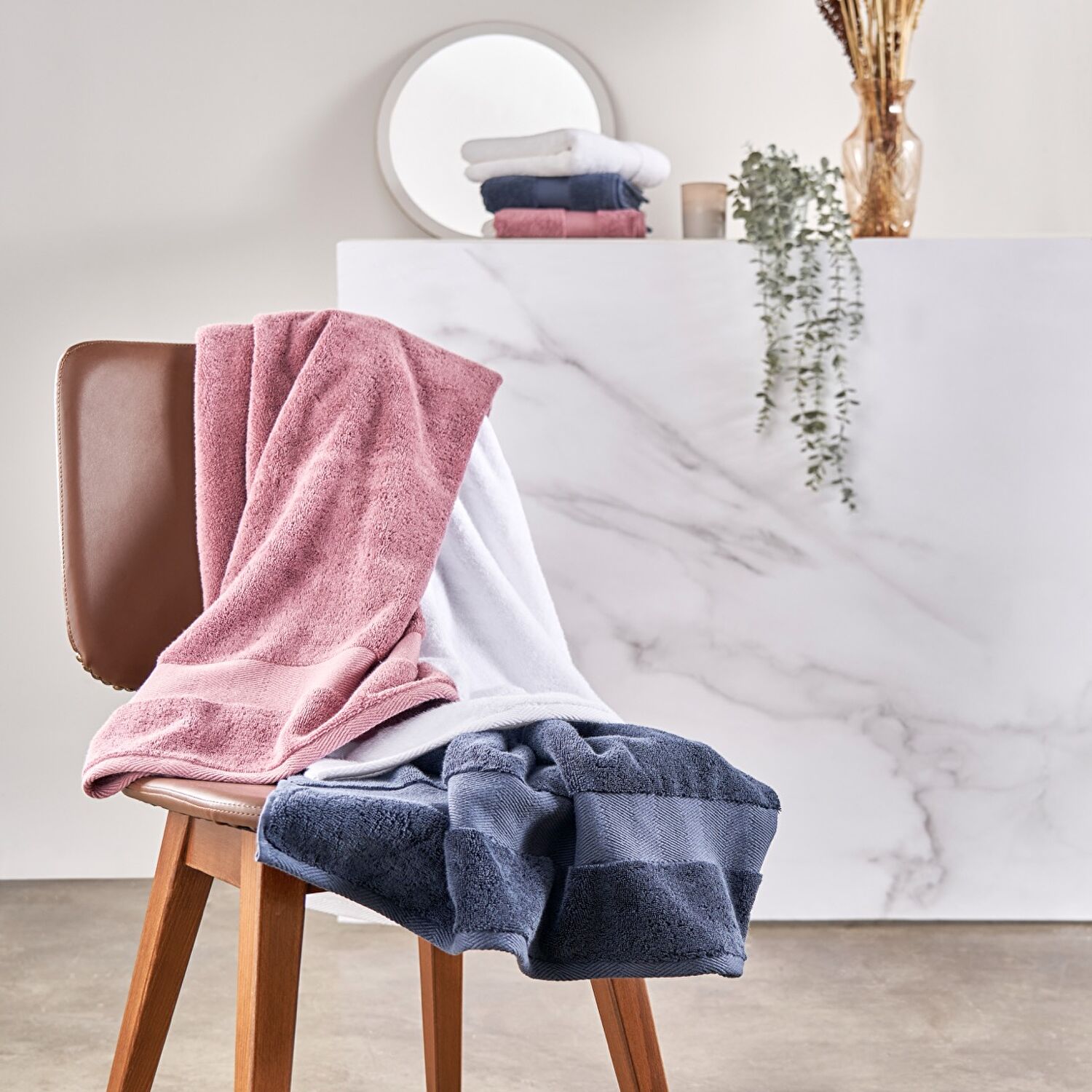Linens Premium Pamuk 85x150 cm Banyo Havlusu Lacivert (675 G/M²)