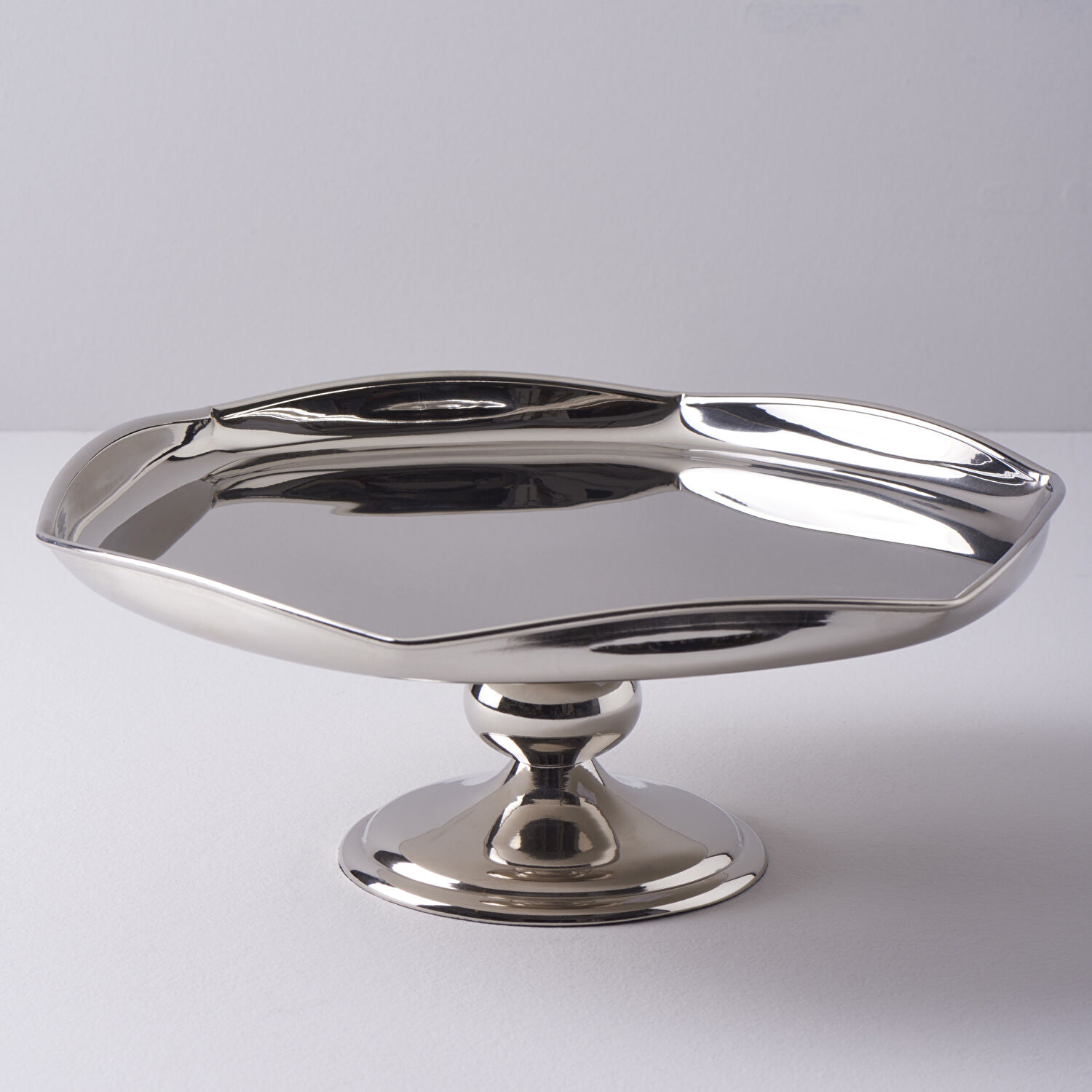 Linens Wawe 32x32x12 cm Ayaklı Servis Gümüş