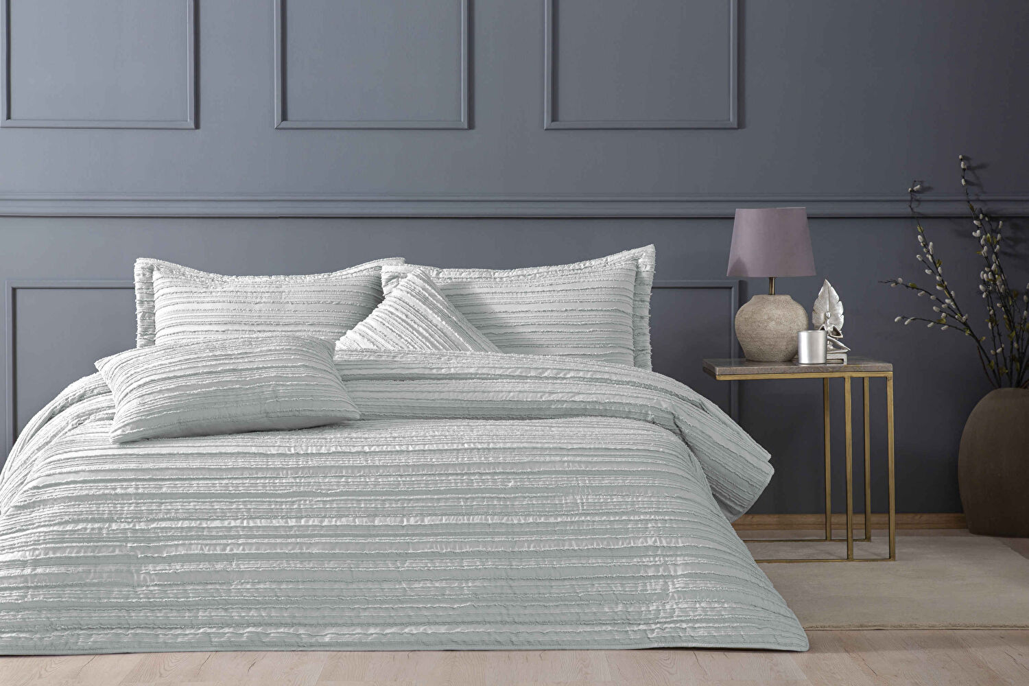 Linens Gorgeous Çift Kişilik Yatak Örtüsü Seti Gri