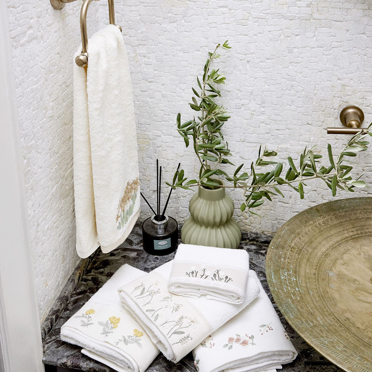 Linens Camila Pamuk 50X85 cm Yüz Havlusu Ekru