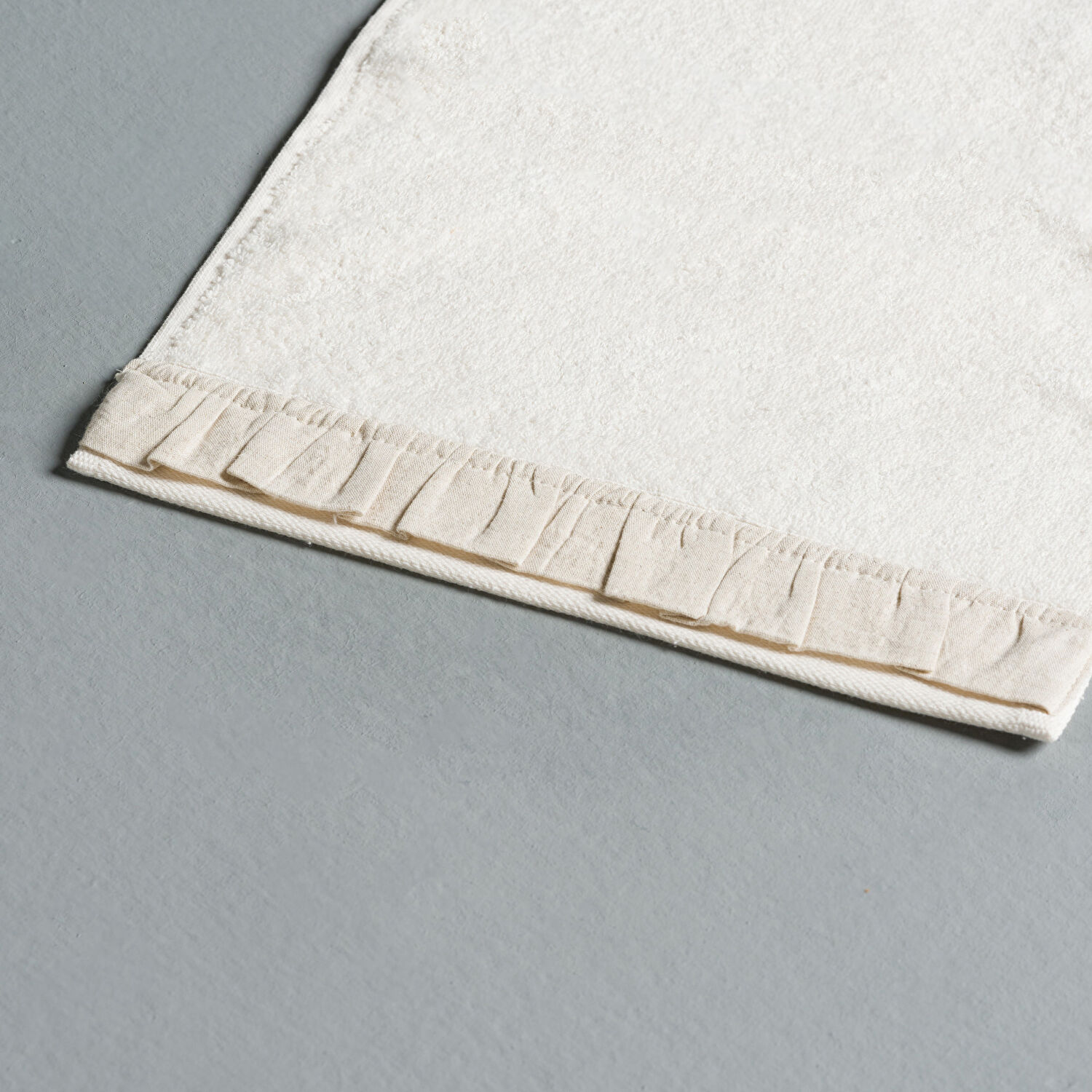 Linens Ruffle Bambu 30X45 cm El Havlusu Ekru