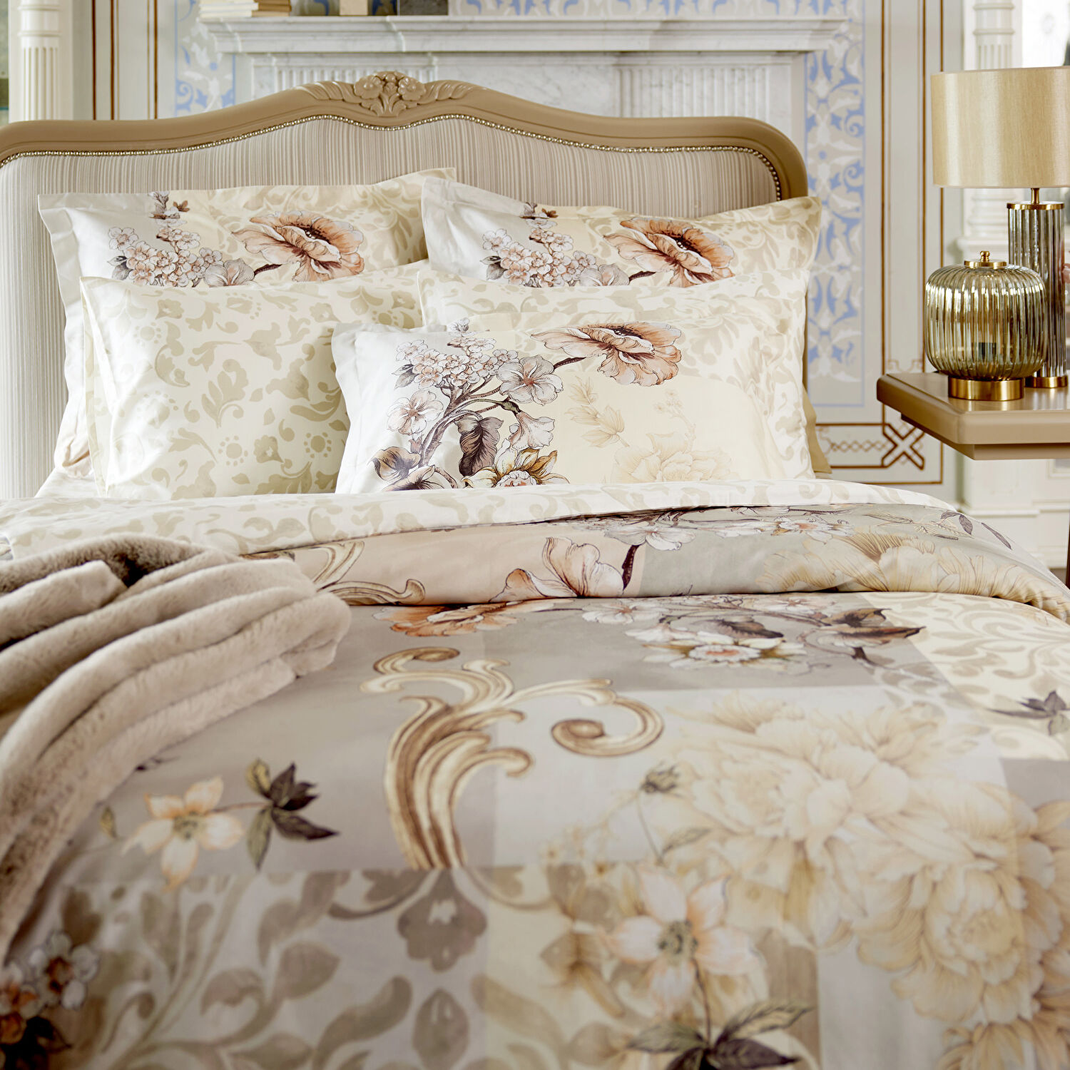 Linens Mathie Throw / TV Battaniyesi Vizon