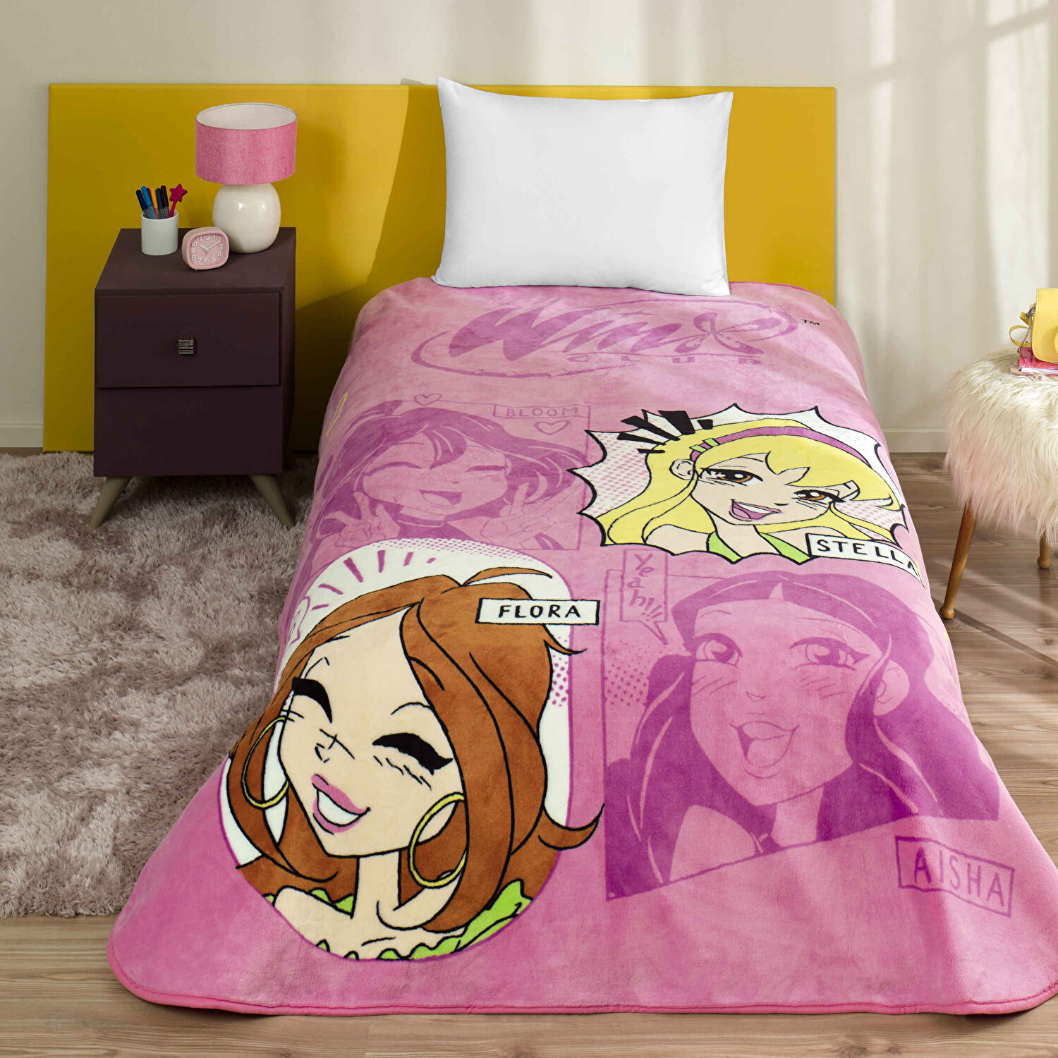 Lisanslı Winx Girl Power Tek Kişilik Battaniye