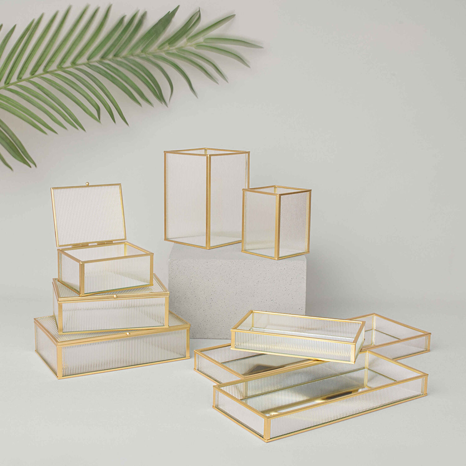 Linens Laveta 12x12x18 cm Düzenleyici Gold