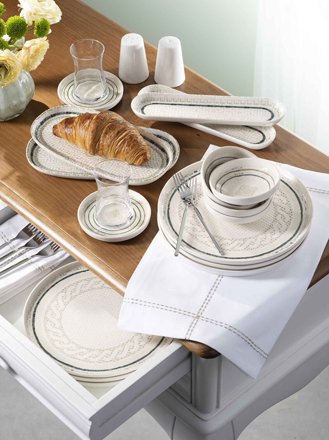 Pierre Cardin Selena Porselen 28 Parça Kahvaltı Takımı