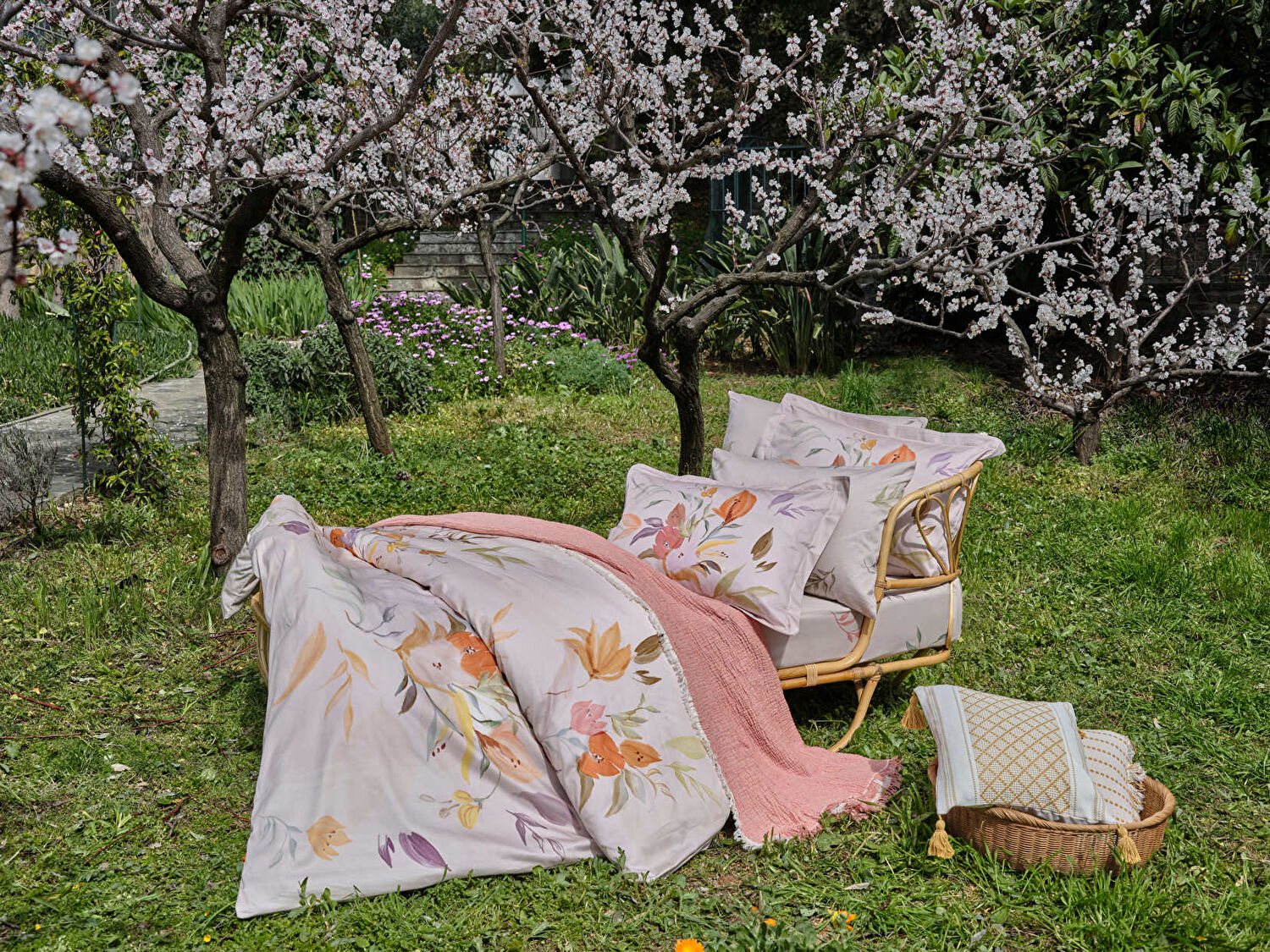 Linens Keinza 45x45 cm Kırlent Kılıfı Hardal