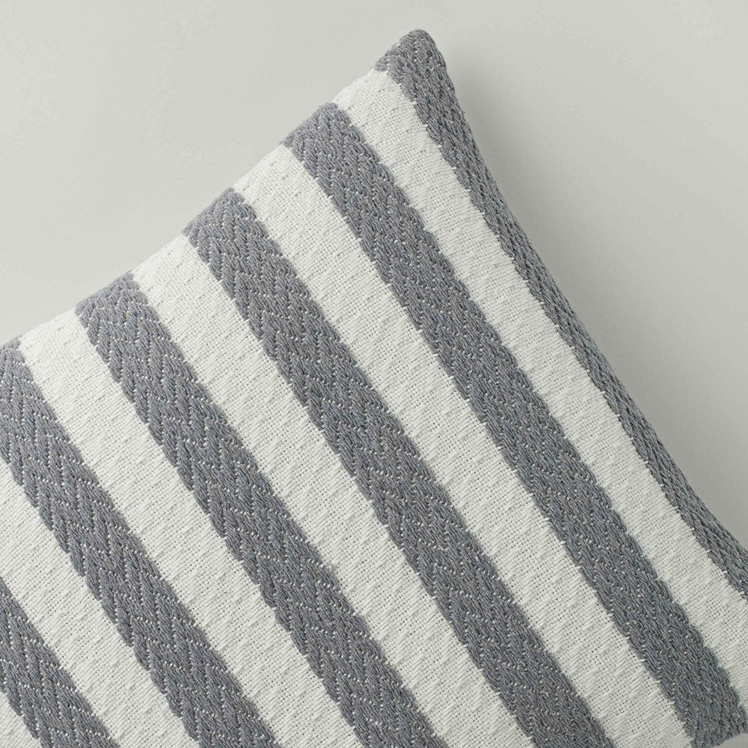 Linens Shakil 45x45 cm Kırlent Kılıfı Gri