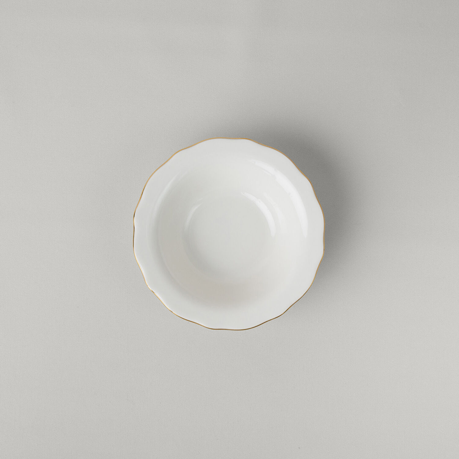 Linens Elegant Porselen Kase 16 cm Gold