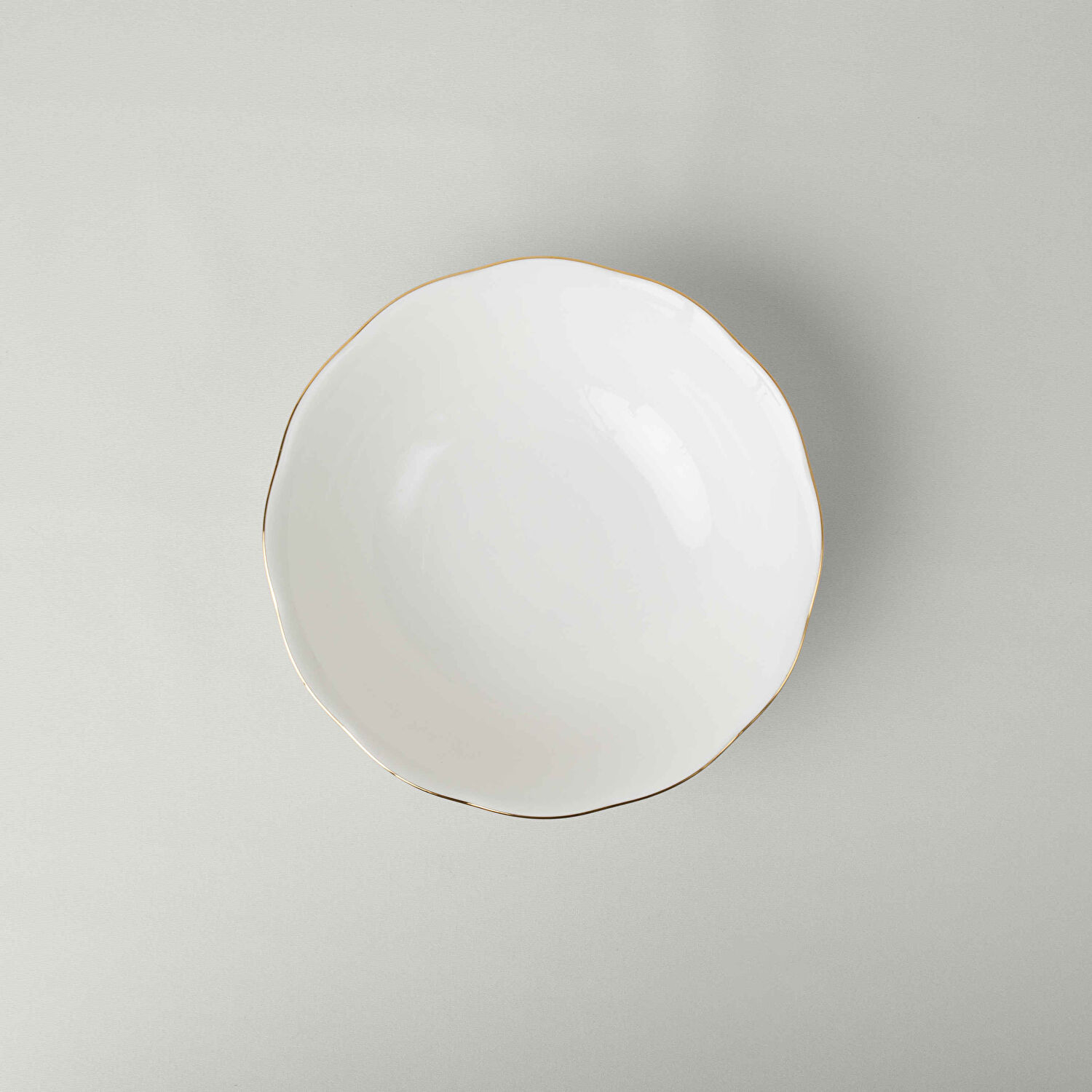 Linens Elegant Porselen Kase 23 cm Gold