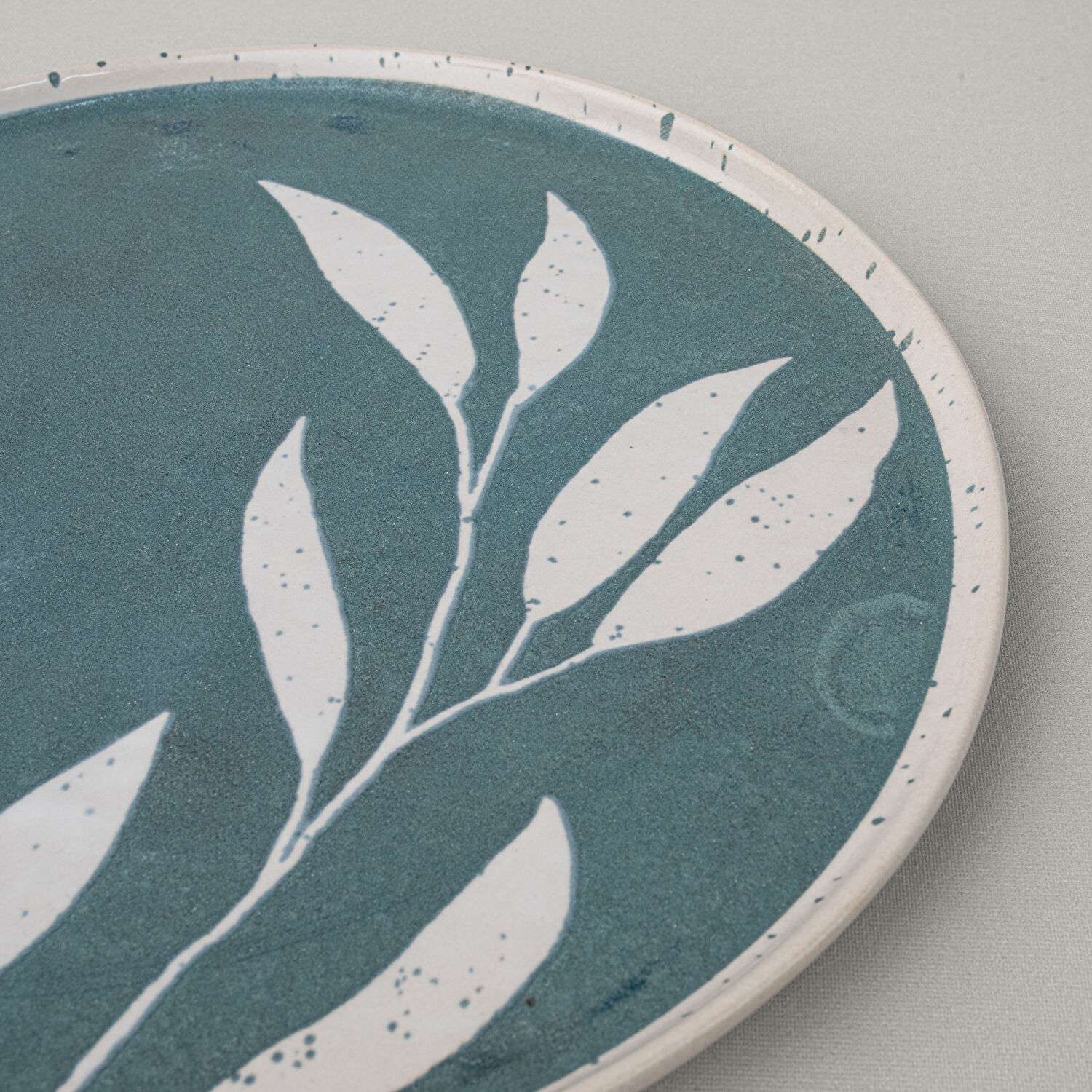 Linens Daphne Seramik 28 cm Servis Tabağı Yeşil