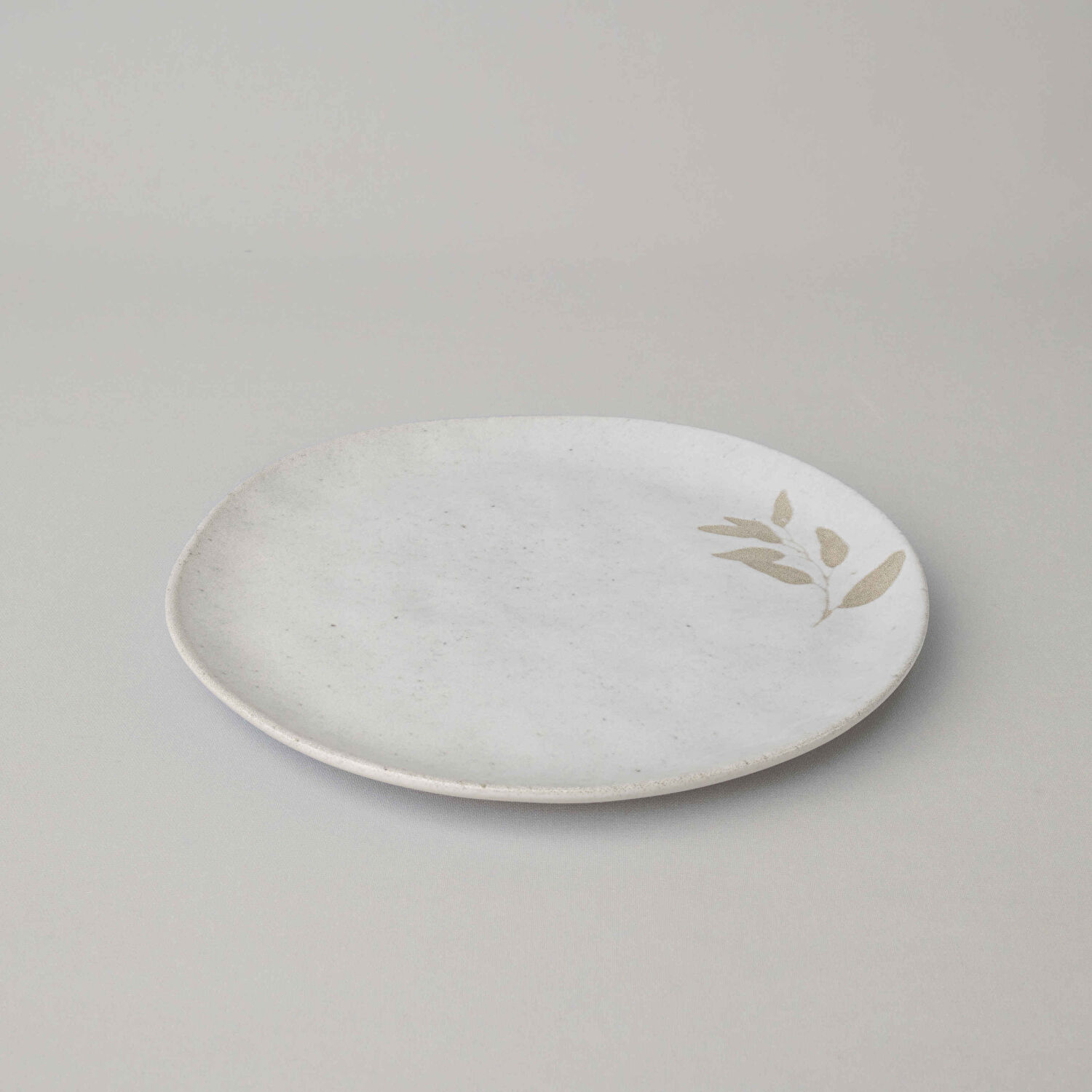 Linens Laurel Seramik 26 cm Servis Tabağı Ekru