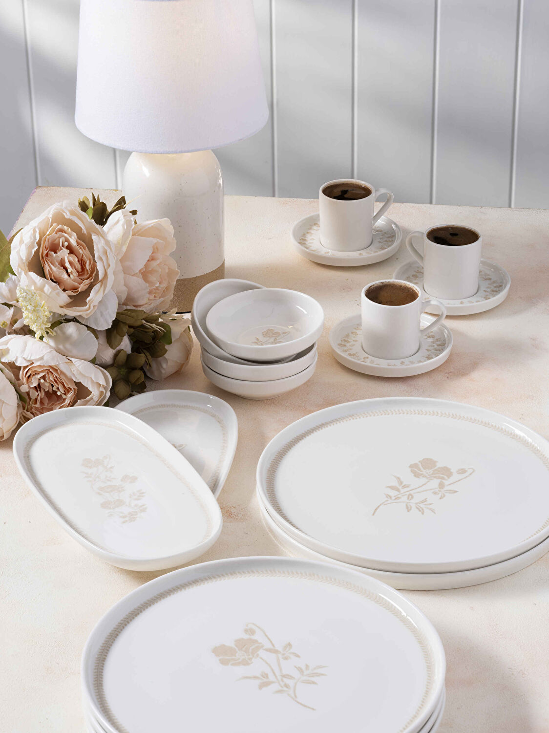 Pierre Cardin Edelore Porselen 14 Parça Kahvaltı Takımı