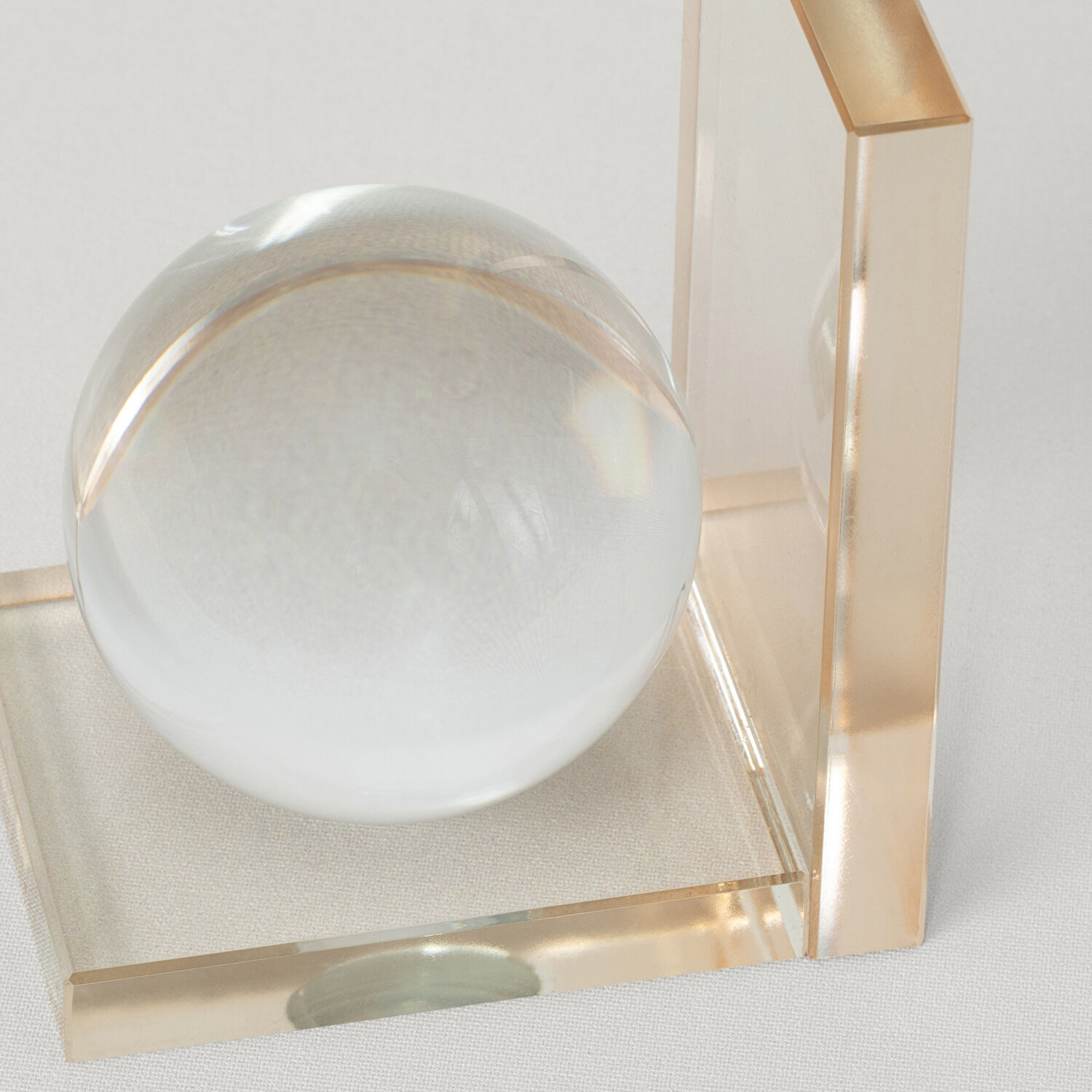 Linens Globe 11x8x13 cm Kitap Tutucu Amber