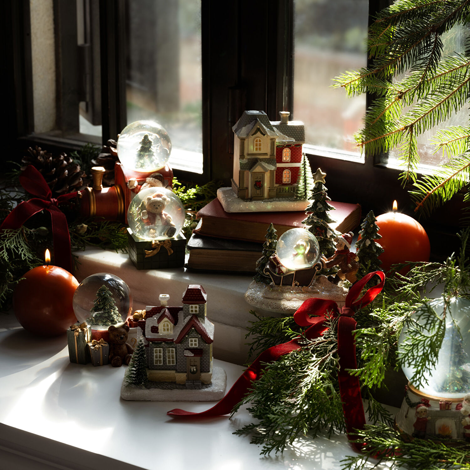 Linens Tree Müzikli Kar Küresi