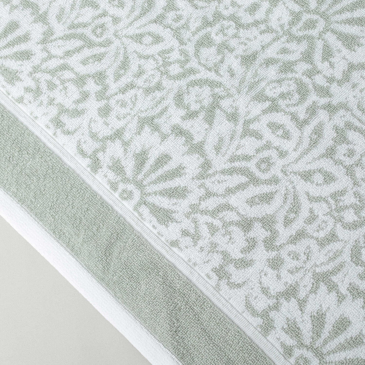 Linens Liora Pamuk 50x85 cm Yüz Havlusu Ada Çayı (450 G/M²)