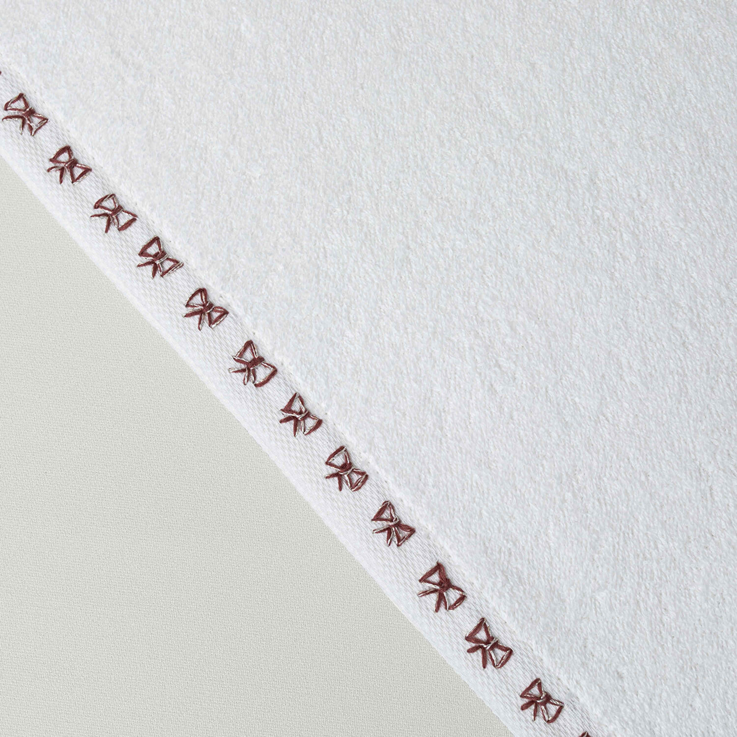 Linens Ribbon Pamuk 50x85 cm Yüz Havlusu Beyaz (450 G/M²)