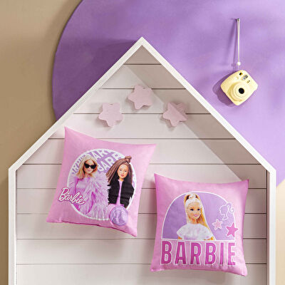 Lisanslı Barbie Girl Power Pamuk 40x40 Kırlent