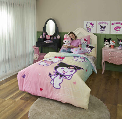 Lisanslı Hello Kitty Funny Pamuk 40x40 cm Kırlent