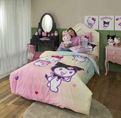 Taç Lisanslı Hello Kitty & Friends Pamuk Tek Kişilik Nevresim Takımı