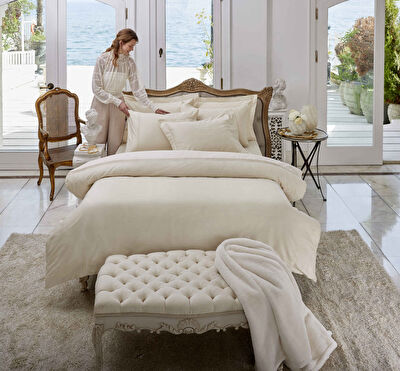 Linens Mathie Throw / TV Battaniyesi Ekru