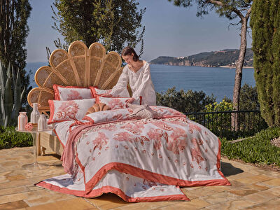 Linens Minella 11x11x22 cm Vazo Beyaz Mercan