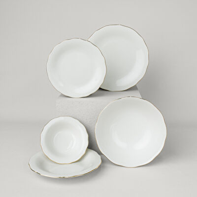 Linens Elegant Porselen Kase 16 cm Gold