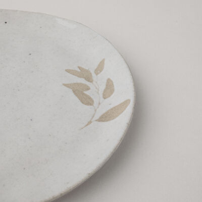Linens Laurel Seramik 26 cm Servis Tabağı Ekru