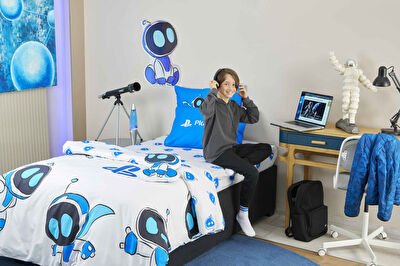 Lisanslı Playstation Astrobot 40x27 cm Kırlent