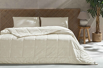 Linens Kapok Cloudy İnce Yorgan Çift Kişilik