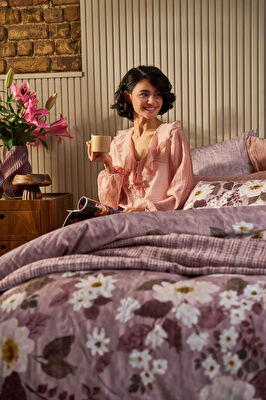 Linens Amorie Çift Kişilik Pembe Battaniye